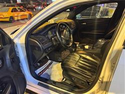 کرایسلەر 300